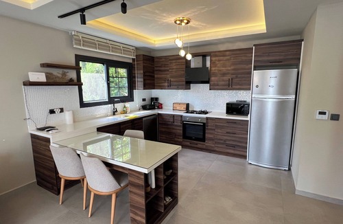 Uzumlu Villa | Private Hillside Villa. Swimming Pool & Fantastic Views. 12 Miles to the Beach