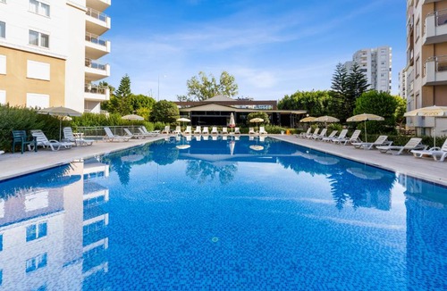 Lara Apartment | River Park Residence Lara