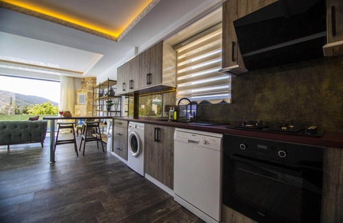 Islamlar Villa | Romantic luxury "honeymoon" hideaway in the hills above Kalkan in a rural idyll
