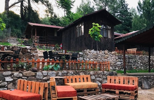 Kumluca Hostel | Rosebud Lodge