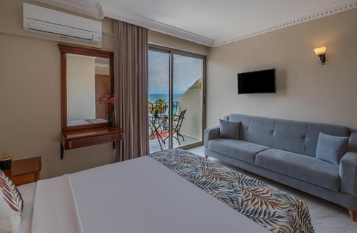 Kadnlar Denizi Mahallesi Apartment | Rosy Suites Hotel