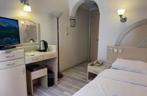 Usak Hotel | S Çelik Royal Otel
