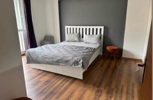 Pendik Apartment | Sabiha Gökcene 5 dk Havuz, balkon, otopark yeşillikler içinde