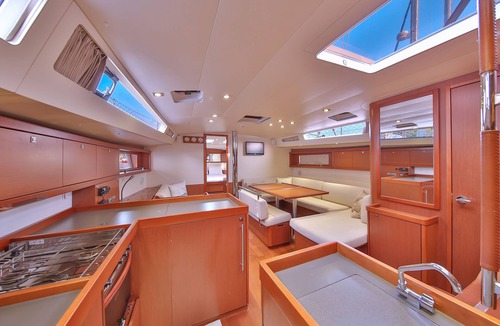 Kas Boat Rental | Sailing holiday in a Beneteau Oceanis 48 along the Mediterranean Sea in Kas,