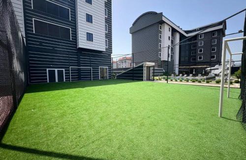 Kargicak Apartment | Salam Residence 2 - Ladies-Only Pool & Family Pools
