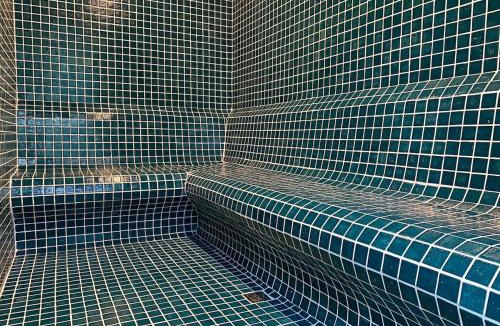 Kargicak Apartment | Salam Residence 2 - Ladies-Only Pool & Family Pools