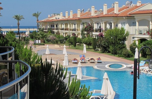 Fethiye City Center Apartment | Seahorse 3, Ground floor apartment to rent in Sunset Beach 2+1