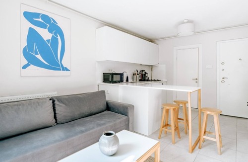Tophane Apartment | Serene Flat with Backyard 8 min to Galataport