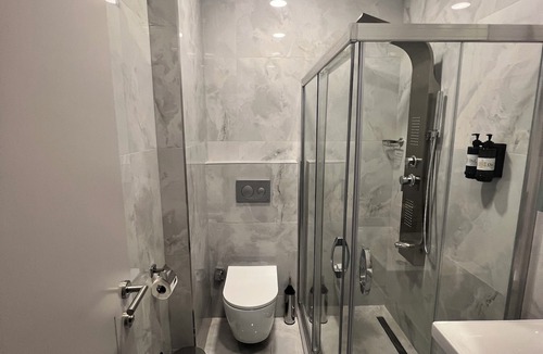 Serifali Mahallesi Bed & Breakfast | SESSE OTEL