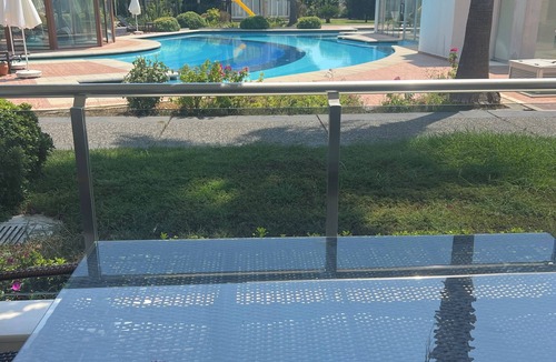 Kemer Mahallesi Apartment | Side, 3-room apartment with pool area (in&out) & balcony, long stays welcome