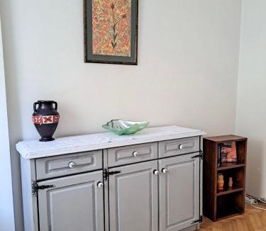 Moda Apartment | Spacious and Bright Apartment - Dirim House