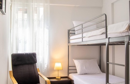 Camlık Mahallesi Apartment | Spacious and Furnished Flat Next to Beach in Didim
