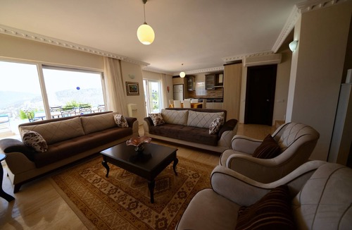 Kalkan Villa | Spacious Four Bedroom Villa with Infinity Pool and Magnificent Views