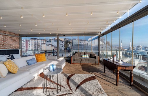 Tophane Apartment | Spacious Terrace Apartment with 360 Bosphorus Views & Elevator
