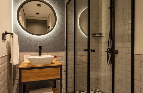 Alibeykoy Apartment | Studio Apartment in superb Istanbul with WiFi, AC