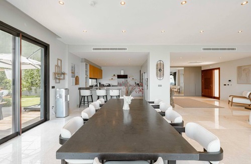 Yalikavak Villa | Stunning 5-Bedroom Villa with Panoramic View of Yalikavak Marina