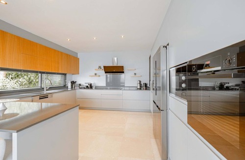 Yalikavak Villa | Stunning 5-Bedroom Villa with Panoramic View of Yalikavak Marina