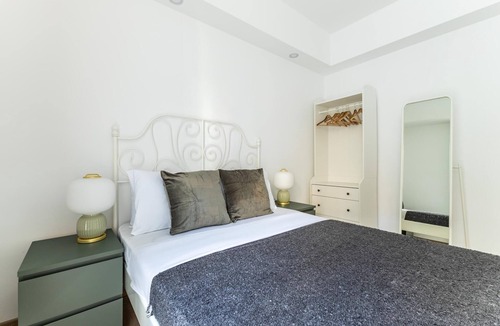 Kagithane Apartment | Stunning Istanbul Retreat 3 min to Kanyon Mall