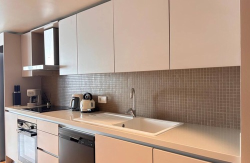 Karakoy Apartment | Stylish 1BR near Tophane and Galataport