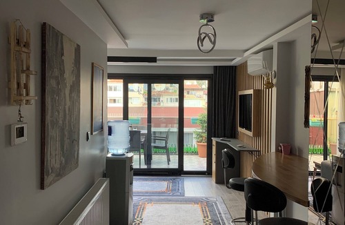 Besiktas Condo | Stylish apartment with Bosphorus view