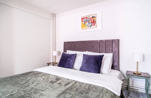 Besiktas Apartment | Stylish Duplex, Balcony, Near Taksim, Besiktas
