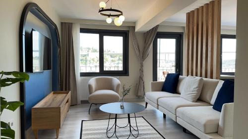 Ortakoy Apartment | Stylish Studio with Seaview Daire 10