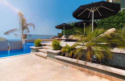 Kalkan Villa | Super Modern 5 Bedroom Villa, Private Pool and Roof Terrace