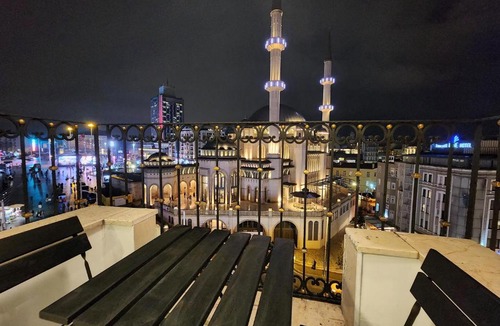 Taksim Hotel | Taksim Landhouse Hotel 1 Min to Taksim Square
