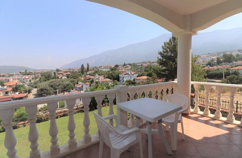 Oludeniz Apartment | TH9, 2+1 Apartment This beautiful and well maintained complex