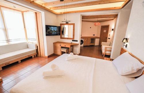 Yesiluzumlu House | The Cadianda Inn