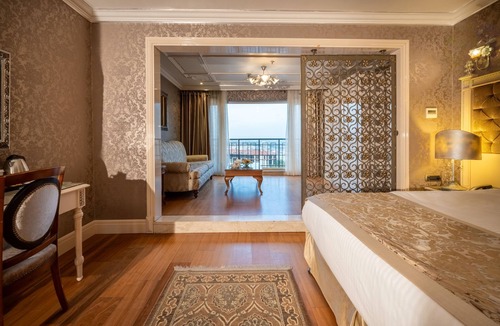 Talimhane Hotel | The Central Palace Taksim