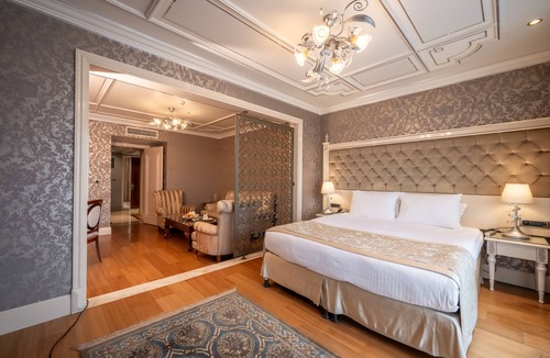 Talimhane Hotel | The Central Palace Taksim
