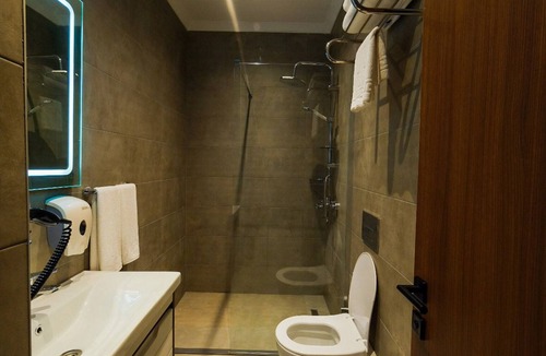 Serifali Mahallesi Hotel | The Kailyn Hotels & Suites Atasehir