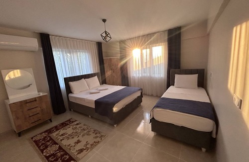 Pamukkale City Centre Hotel | The Titanic House