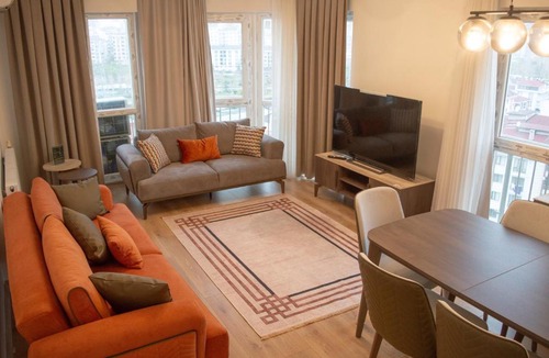 Esenyurt Apartment | Two Bedroom King Suite IH19