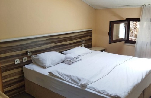 Akyaka City Center Apartment | Vacation Home w Skylight, 180 m to Akyaka Beach