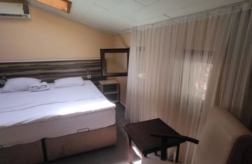Akyaka City Center Apartment | Vacation Home w Skylight, 180 m to Akyaka Beach