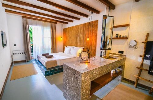 Gumbet Hotel | Very Chic Bodrum Adult Only