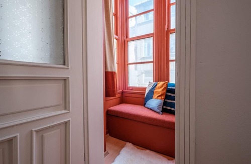 Galata Apartment | Vibrant Istanbul Retreat with Balcony