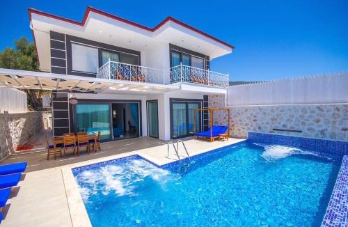 Uzumlu Villa | Villa Adel