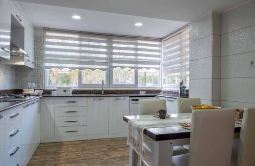 Bogazkent Villa | Villa Lale 4 Bed villa with modern kitchen