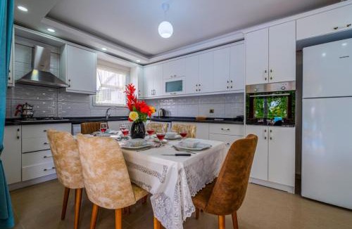 Ciftlik Villa | Villa Lilly