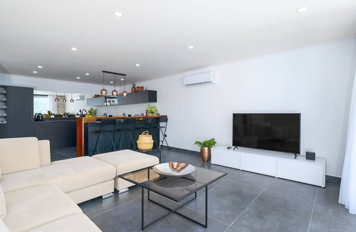 Kalkan Villa | Villa Nana, A Modern 1 Bedroom Property in Komurluk