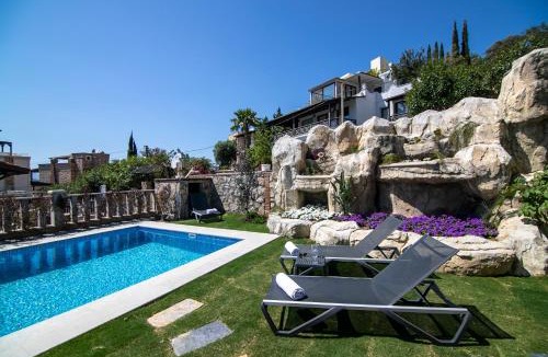Bodrum Villa | Villa Stone Bodrum - Private Pool & Garden