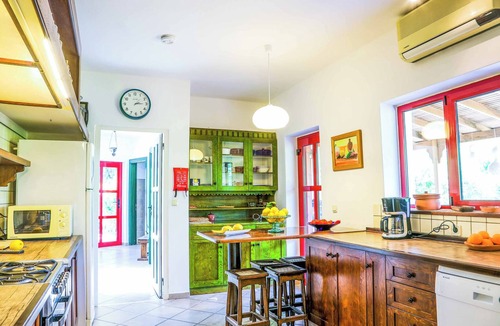 Bitez Villa | Villa Tranquil - Three Bedroom Villa, Sleeps 5