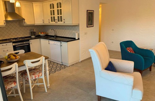 Keciler House | Villa Vista