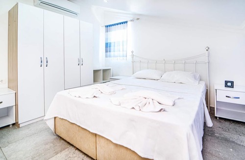 Ciftlik Villa | Villa w Private Pool Garden 5 min to Beach