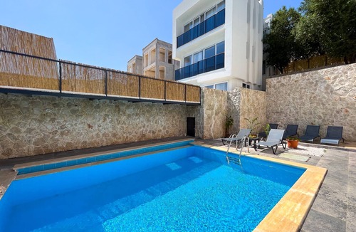 Kas Villa | Villa with Private Pool & Garden - All Rooms w/AC