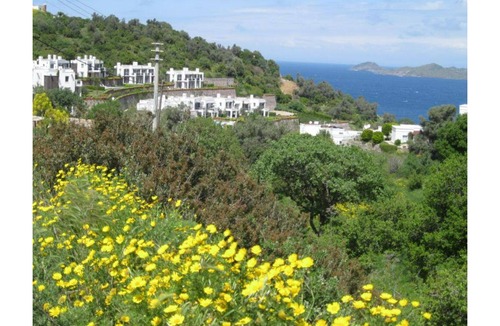 Koyunbaba Villa | Villa with Sea Views, 5 minute walk to Sea