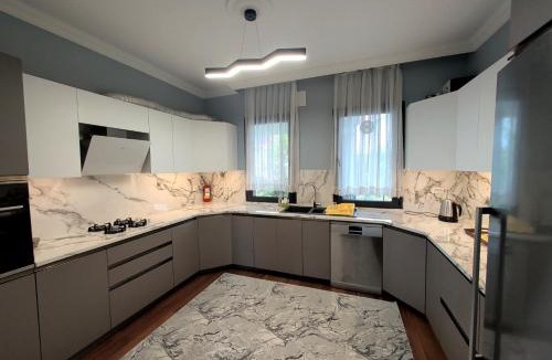 Kasustu Villa | VillaKent - Luxury Seaview-Beachfront Villa
